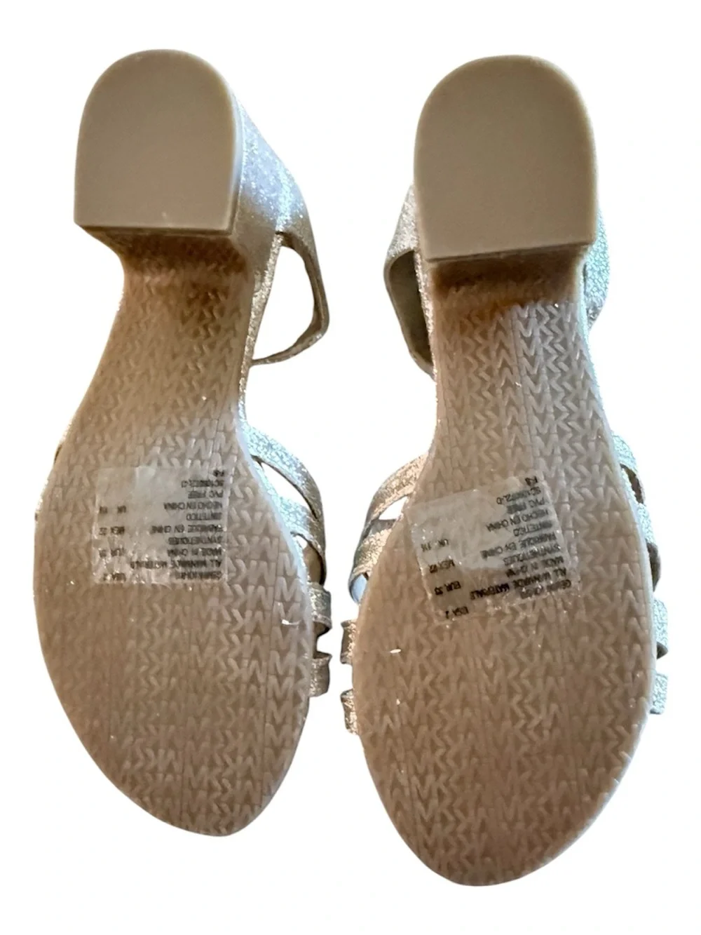 NWOT Michael Kors Kids 2 gold glitter dress sandals with an adjustable strap